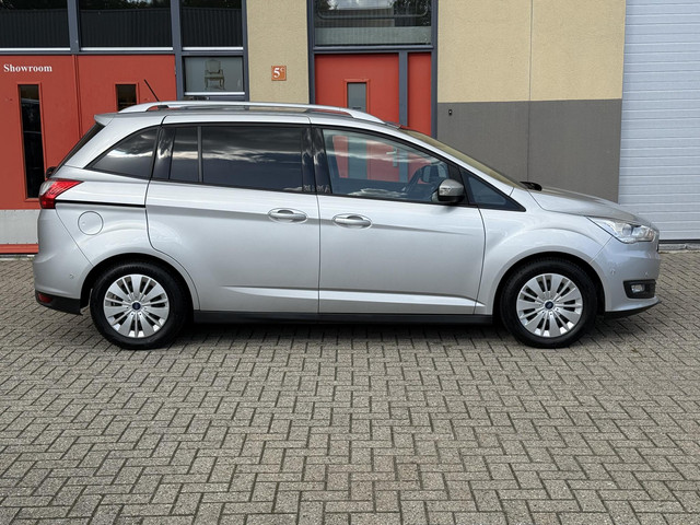 Foto 4 van Ford Grand C-Max 1.0 Titanium 7p. Camera, Nieuwe Distributieriem