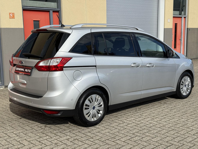 Foto 5 van Ford Grand C-Max 1.0 Titanium 7p. Camera, Nieuwe Distributieriem