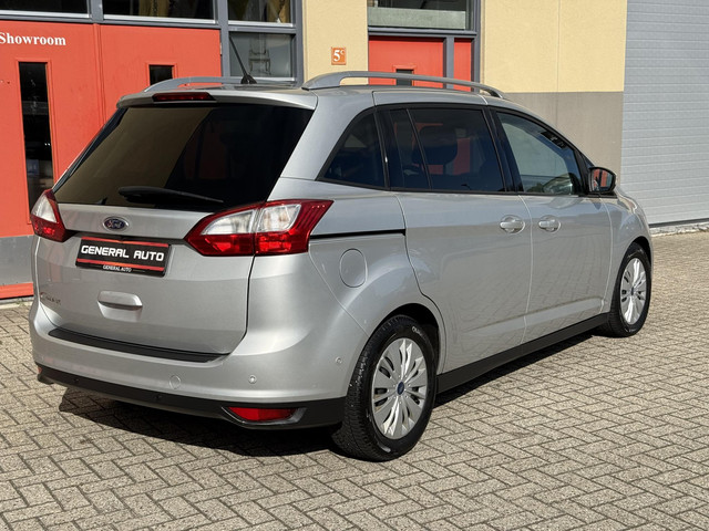 Foto 6 van Ford Grand C-Max 1.0 Titanium 7p. Camera, Nieuwe Distributieriem