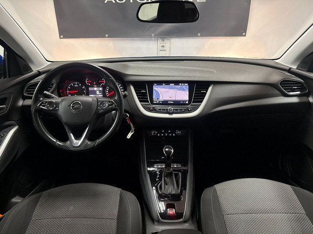 Foto 4 van Opel Grandland X 1.2 Turbo Online Edition - Navi - Carplay - Camera - Lane Assist - Cruise - APK 202