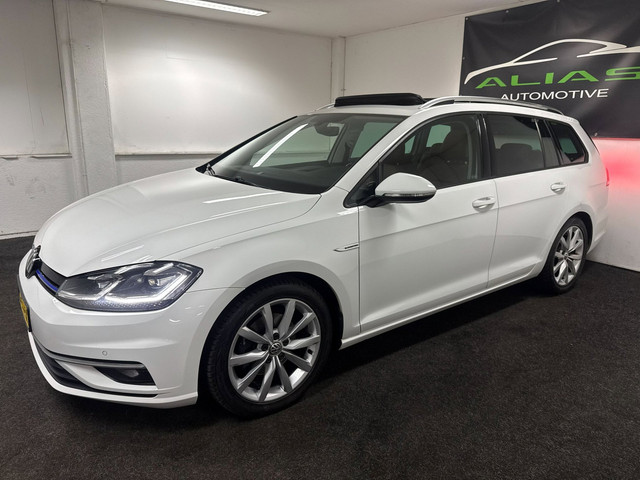 Foto 9 van Volkswagen Golf Variant 1.5 TSI Comfortline Business - Navi - Virtual Dash - Pano - Lane Assist - Cr