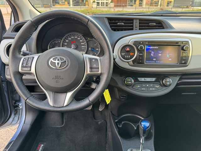 Foto 5 van Toyota Yaris 1.5 Full Hybrid Aspiration Clima Navi
