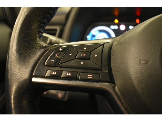 Foto 2 van Nissan Leaf Acenta 40 kWh 360° Camera (bj 2018, automaat)