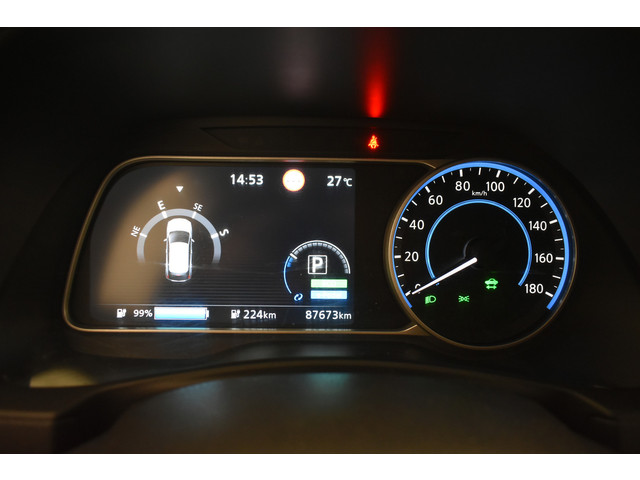 Foto 3 van Nissan Leaf Acenta 40 kWh 360° Camera (bj 2018, automaat)