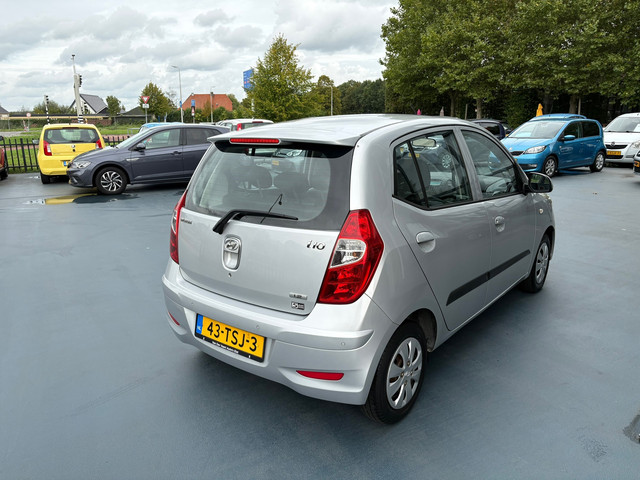 Foto 5 van Hyundai I10 1.2 Plus AIRCO RADIO CD/AUX/USB