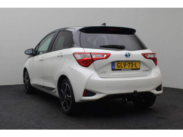 Foto 10 van Toyota Yaris 1.5 Hybrid Y20 Gold Edition 2018 | Trekhaak | Airco | Stoelverwarming | Cruise Control