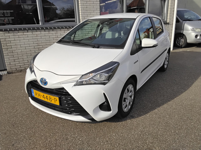 Foto 9 van Toyota Yaris 1.5 Hybrid Aspiration *cruise*climate*camera*