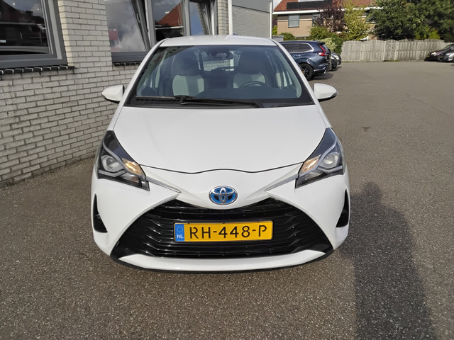 Foto 8 van Toyota Yaris 1.5 Hybrid Aspiration *cruise*climate*camera*