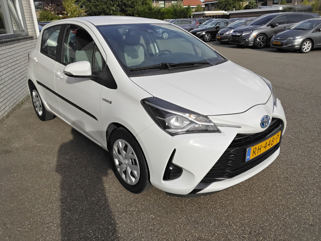 Foto 7 van Toyota Yaris 1.5 Hybrid Aspiration *cruise*climate*camera*