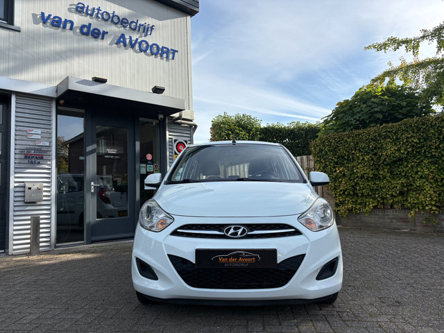 Foto 10 van Hyundai I10 1.0 i-Drive Cool