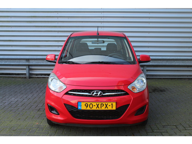 Foto 3 van Hyundai I10 1.1 69pk i-Drive Cool NL-Auto NAP 1e Eigenaar