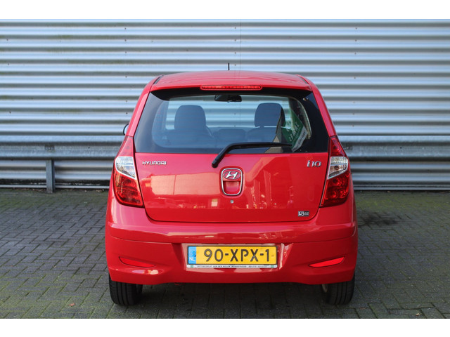 Foto 8 van Hyundai I10 1.1 69pk i-Drive Cool NL-Auto NAP 1e Eigenaar