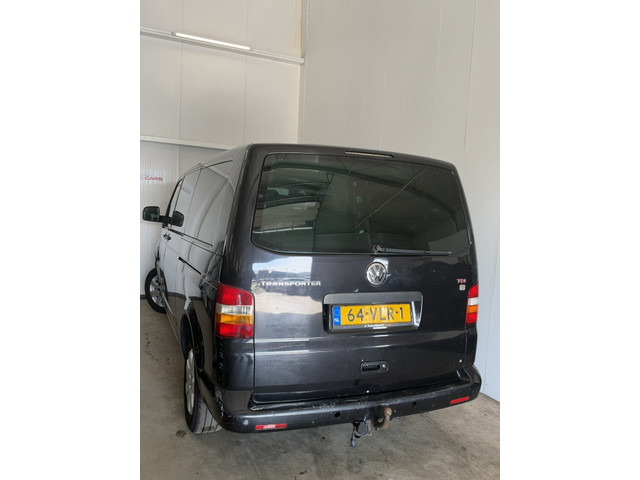Foto 7 van Volkswagen Transporter 2.5 TDI 340 | Automaat | Dubbel Cabine!