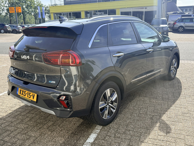 Foto 3 van Kia Niro 1.6 GDi PHEV DynamicPlusLine | Trekhaak | Keyless | Adapt. Cruise | Apple/Android | Stuur e
