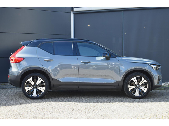 Foto 6 van Volvo XC40 Recharge Plus 70 kWh l Adaptieve cruise control l Elektrische achterklep l BLIS l Keyless