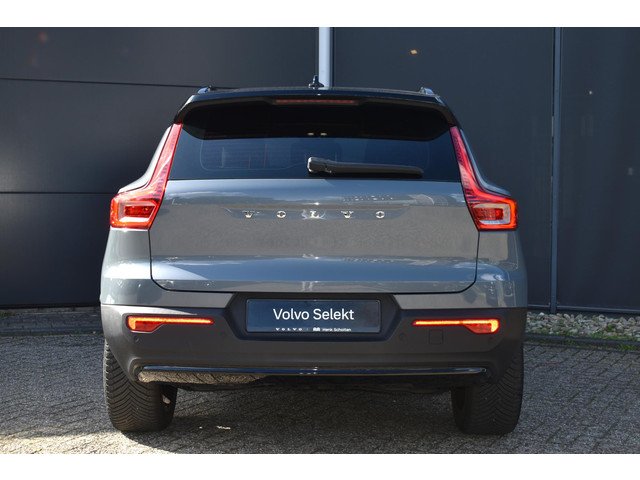Foto 5 van Volvo XC40 Recharge Plus 70 kWh l Adaptieve cruise control l Elektrische achterklep l BLIS l Keyless
