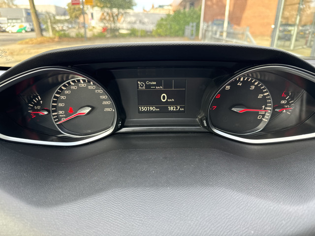 Peugeot 308 SW 1.2 PureTech Blue Lease Executive PANO-TREKHAAK-CLIMA-LED