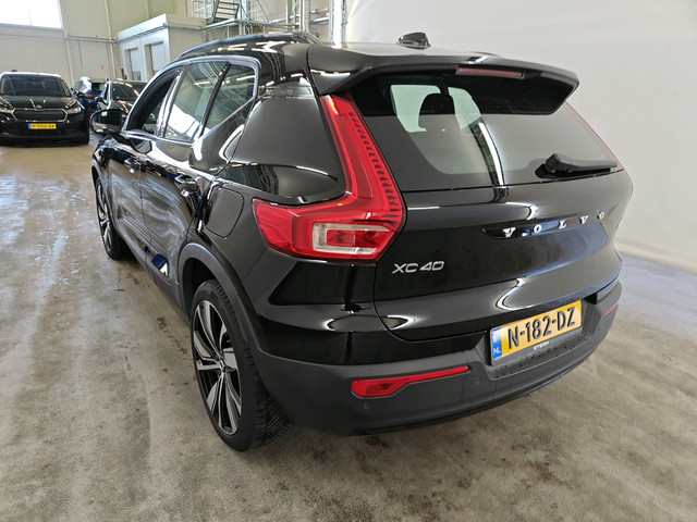Foto 2 van Volvo XC40 78kWh 408pk Recharge Twin Plus | SOH 91% | Leder/Alcantara | 20" Velgen | CarPlay | Camer