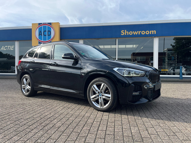 Foto 9 van BMW X1 XDrive25e M-Pakket High Executive Edition | Trekhaak | M-Sport |
