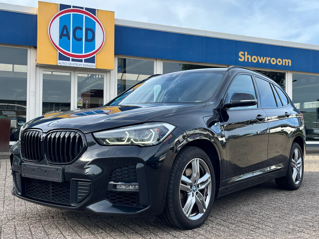 Foto 6 van BMW X1 XDrive25e M-Pakket High Executive Edition | Trekhaak | M-Sport |
