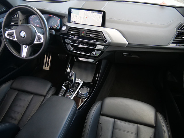 BMW X3 xDrive30e High Executive 292 Pk Automaat M-Pakket / Navi / DAB / Apple Carplay / 360 camera /