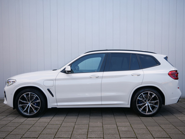 Foto 8 van BMW X3 xDrive30e High Executive 292 Pk Automaat M-Pakket / Navi / DAB / Apple Carplay / 360 camera /