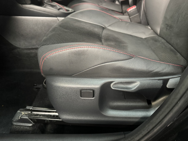 Foto 7 van Toyota Yaris Cross 1.5 Hybrid 130 GR SPORT | Trekhaak | Blind Spot Monitor | Dealer onderhouden |