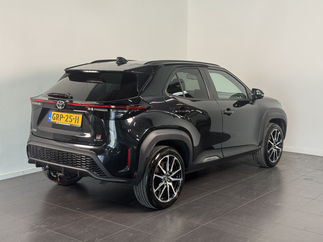 Foto 9 van Toyota Yaris Cross 1.5 Hybrid 130 GR SPORT | Trekhaak | Blind Spot Monitor | Dealer onderhouden |