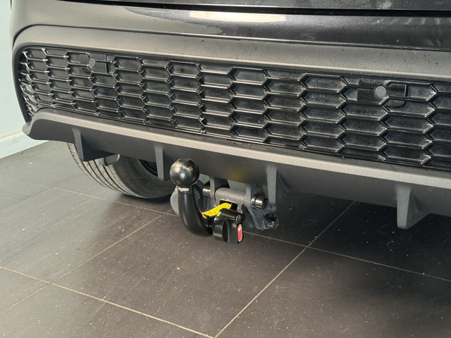 Toyota Yaris Cross 1.5 Hybrid 130 GR SPORT | Trekhaak | Blind Spot Monitor | Dealer onderhouden |