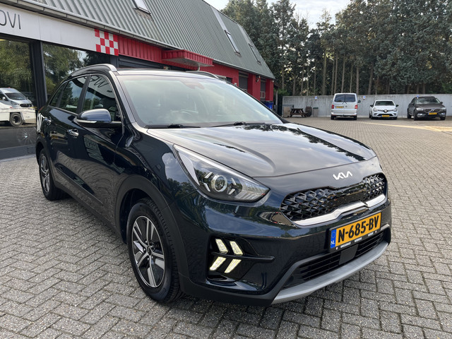 Foto 9 van Kia Niro 1.6 GDi Hybrid DynamicLine Trekhaak Incl. Beurt