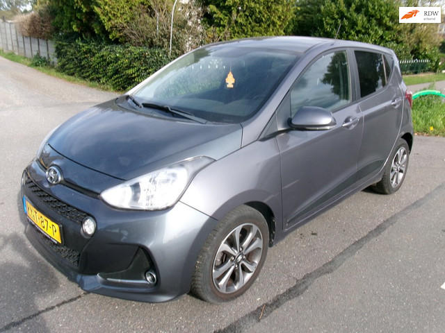 Foto 9 van Hyundai I10 1.0i SKY - 5 DRS