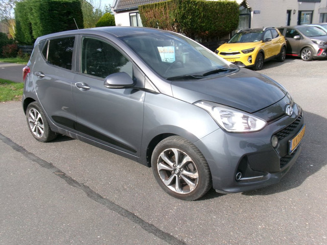 Foto 7 van Hyundai I10 1.0i SKY - 5 DRS