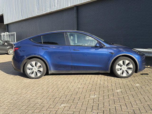 Foto 8 van Tesla Model Y Long Range AWD 75 kWh € 23.000,- NETTO!