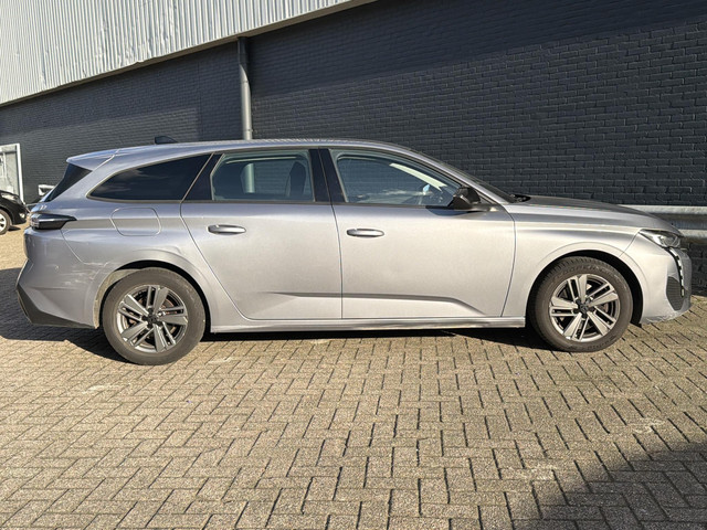 Foto 8 van Peugeot 308 1.2 PureTech Allure € 8.950,- NETTO!
