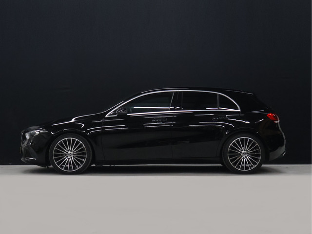 Foto 4 van Mercedes-Benz A-Klasse 180 Business Solution Luxury [STOELVERWARMING, CAMERA, DIGITAL DASH, CRUISE C