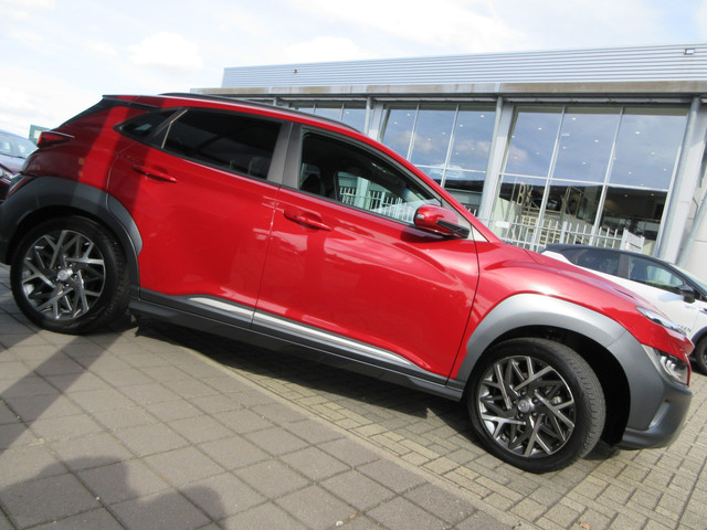 Foto 5 van Hyundai KONA 1.6 GDI HEV Premium (bj 2021, automaat)