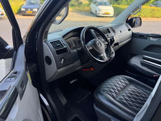 Foto 3 van Volkswagen Transporter 2.0 TDI L2H1 DC Comfortline Automaat Dubbele Cabine Leer Exenon Airco Navi Cr