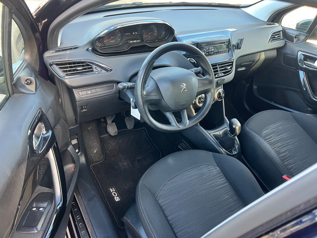 Foto 6 van Peugeot 208 1.0 VTi Access - LET OP TIK IN DE MOTOR !