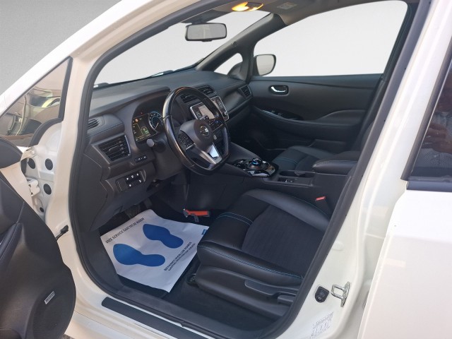 Foto 8 van NISSAN LEAF 40KWH SOH 90,4% Tekna  Aut. Leder, 1e Eig, Navi, Bose, 360 Cam, Adapt.Cruise, Trekhaak, enz