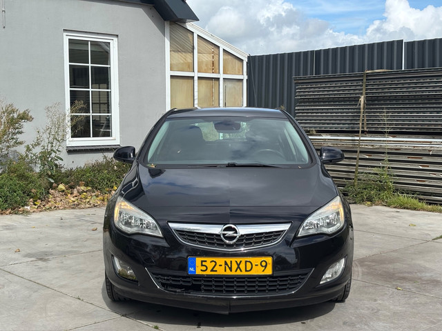 Foto 6 van Opel Astra 1.4 Turbo Edition | Airco | El. Ramen | Lees tekst | Meeneemprijs!