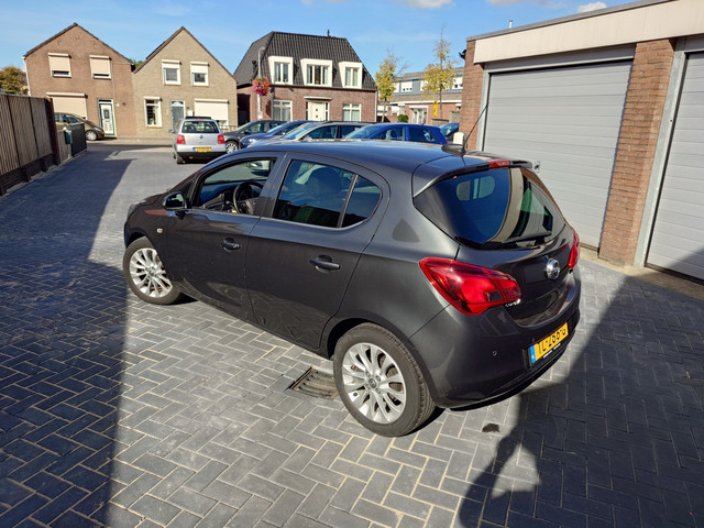 Foto 4 van Opel Corsa 1.4 Online Edition, Automaat, 1e eigenaar, Dealer onderhouden
