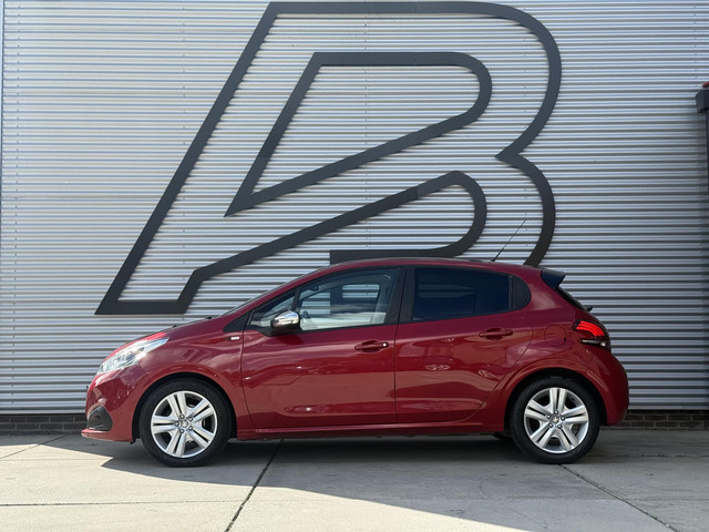 Foto 5 van Peugeot 208 1.2 PureTech Allure Pano|Clima|Cruise|Stoelverwarming|APK tot 02-2027