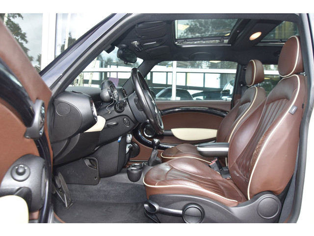 Foto 3 van Mini Clubman 1.6 Cooper Chili | Panorama | Leder | Stoelverw. | NAP
