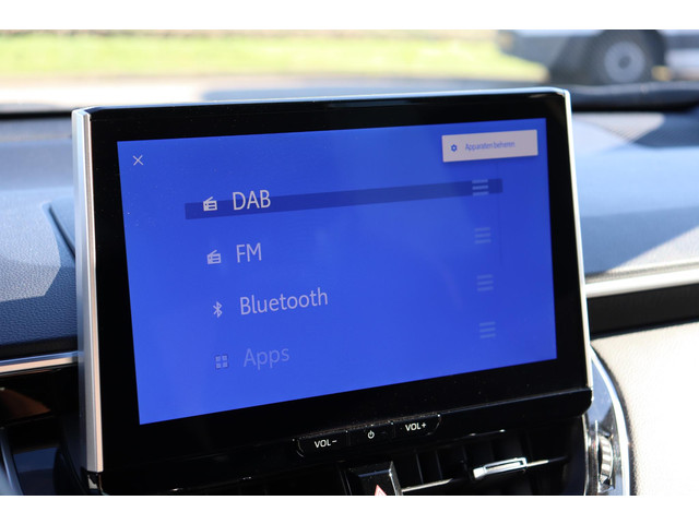 Foto 8 van Toyota Corolla Cross 2.0 High Power Hybrid Active Apple carplay , Android auto.