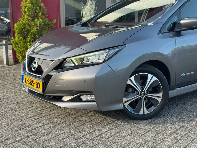 Foto 5 van Nissan Leaf Acenta 40 kWh (bj 2019, automaat)
