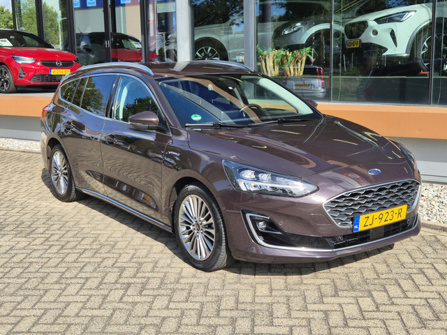 Ford Focus Wagon 1.0 EcoBoost Vignale / Winterpakket / 1ste eigenaar