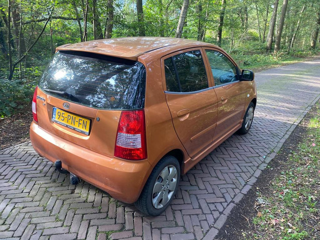 Foto 7 van Kia Picanto 1.0 EX Sport
