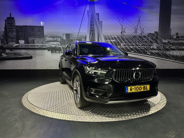 Foto 2 van Volvo XC40 1.5 T4 Recharge Inscription Expression *HarmanKardon*Camera*