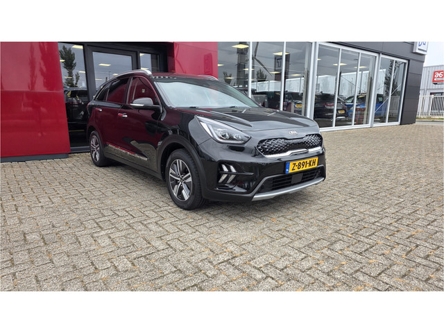Foto 3 van Kia Niro 1.6 GDi PHEV DynamicPlusLine | Trekhaak | parkeersensoren voor en achter | Stoelverwarming