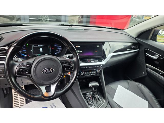 Foto 4 van Kia Niro 1.6 GDi PHEV DynamicPlusLine | Trekhaak | parkeersensoren voor en achter | Stoelverwarming